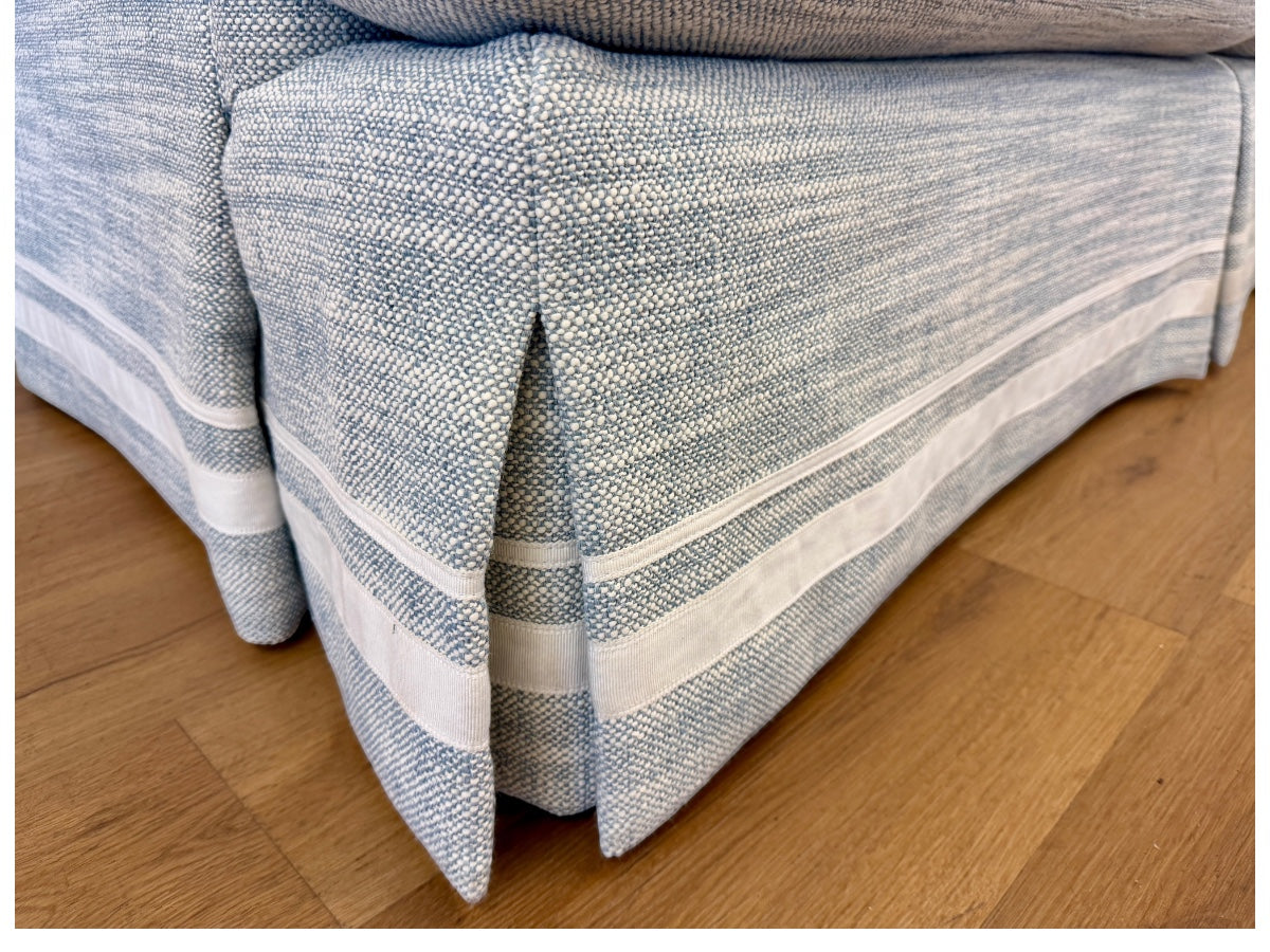 Lee Industries Custom Loveseat with Trimmed Skirt