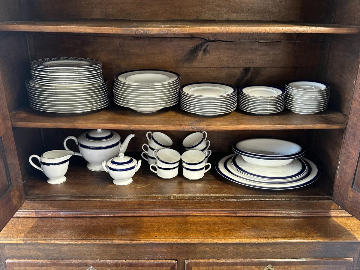 Royal Worcester Howard Cobalt and Jaipur Dinnerware and Serving Dishes, Service for 10