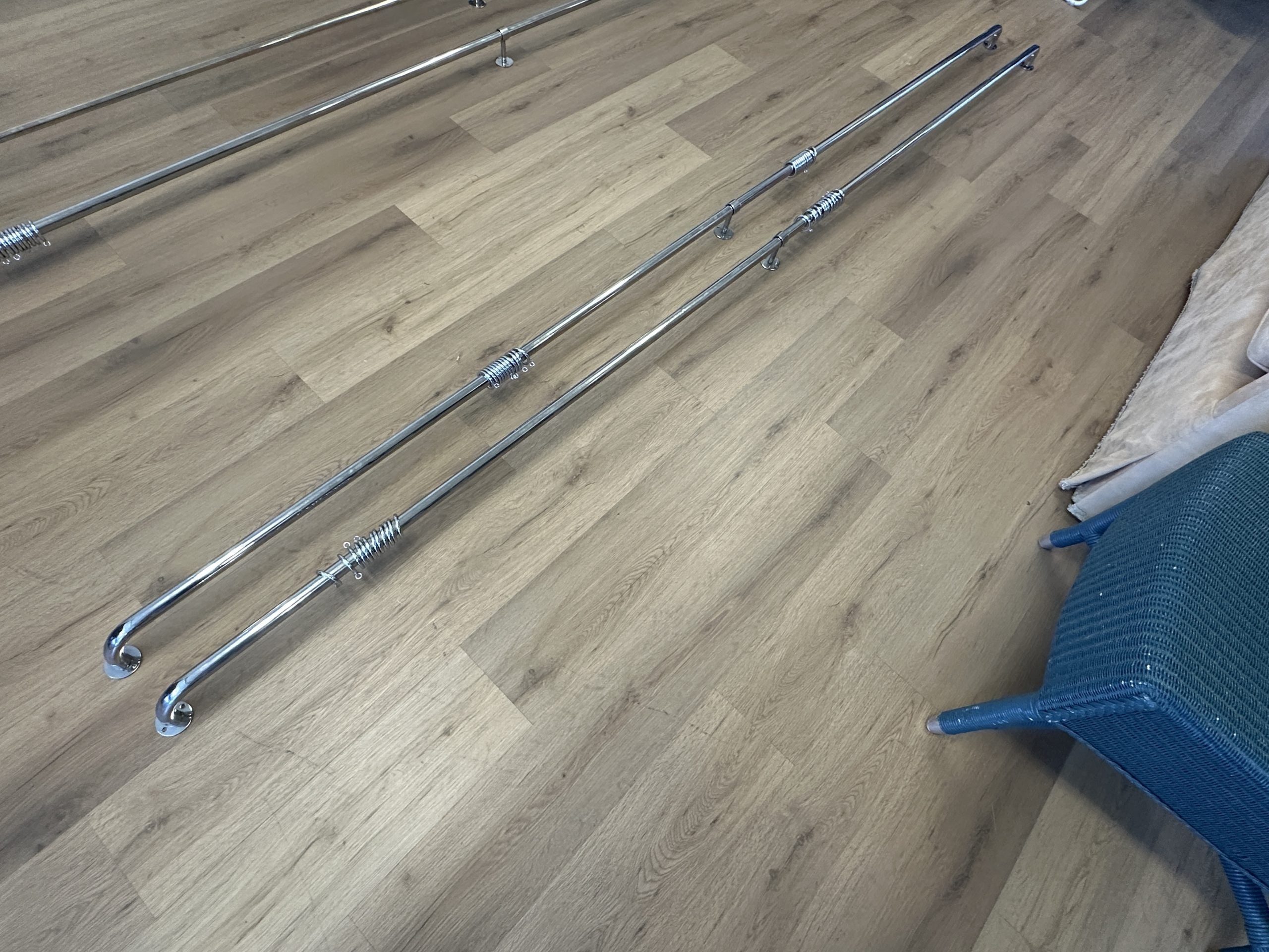 1in French Return Curtain Rods, 122in Length, Pair
