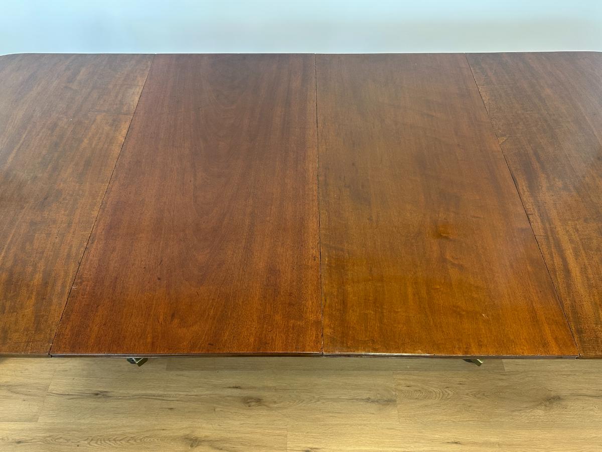 Antique Double Pedestal Two-Part Mahogany Tilt Top Dining Table