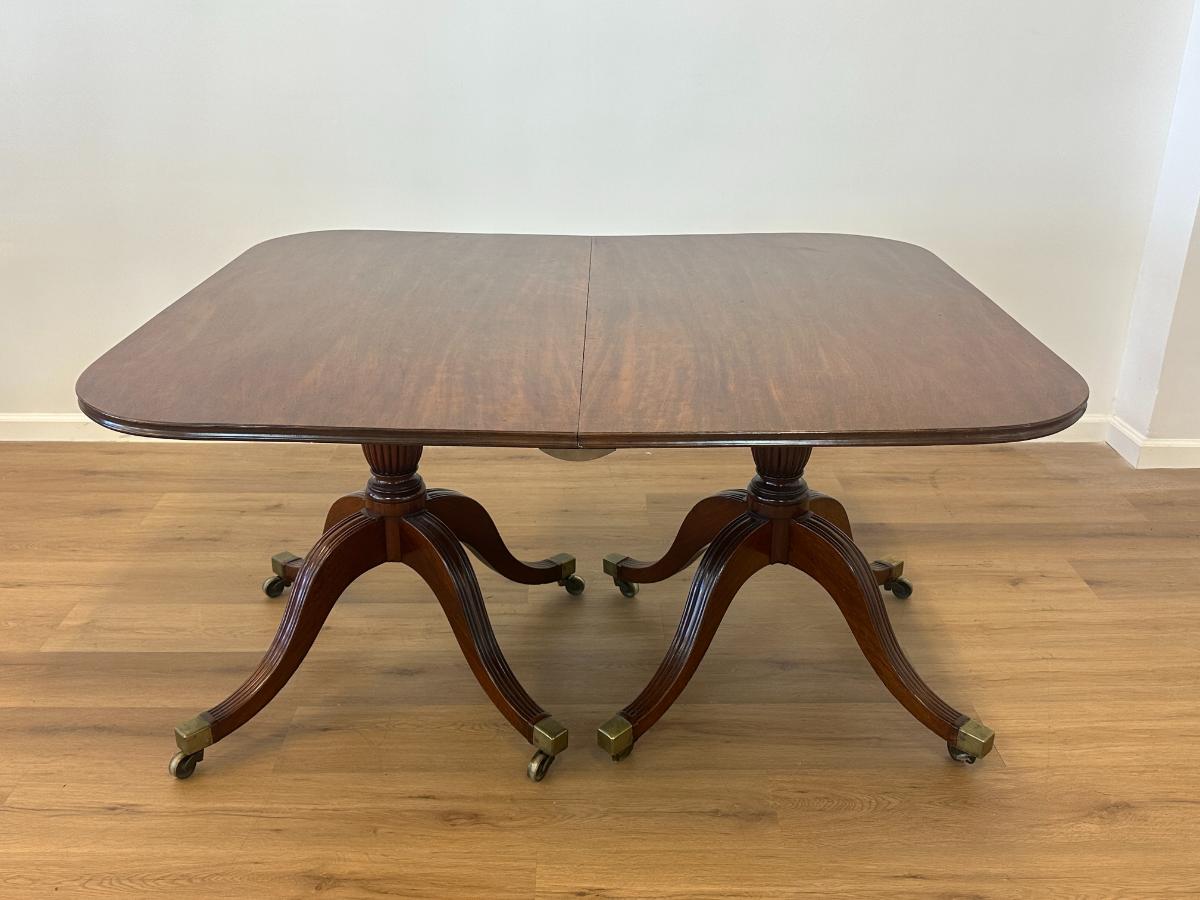 Antique Double Pedestal Two-Part Mahogany Tilt Top Dining Table