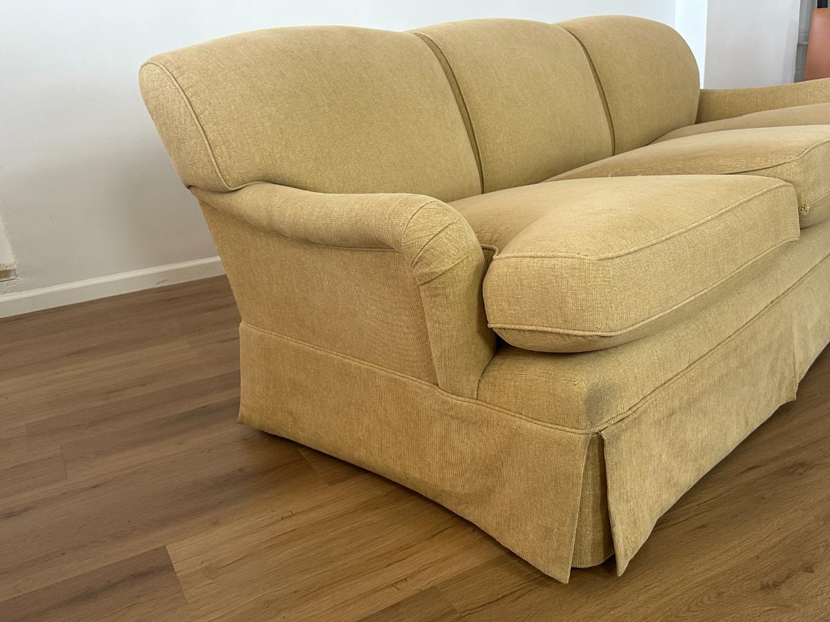 Skirted 90" Standard Arm Sofa