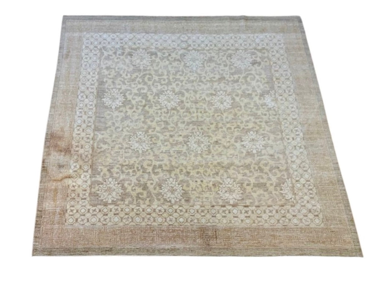 10 x 10 Hand Knotted Wool Oushak Rug