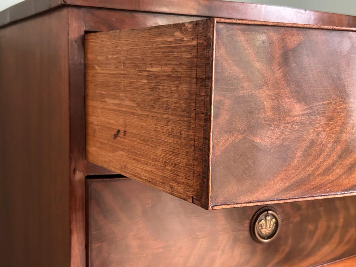 19th Century English Bow Front Chest of Drawers, Circa 1860