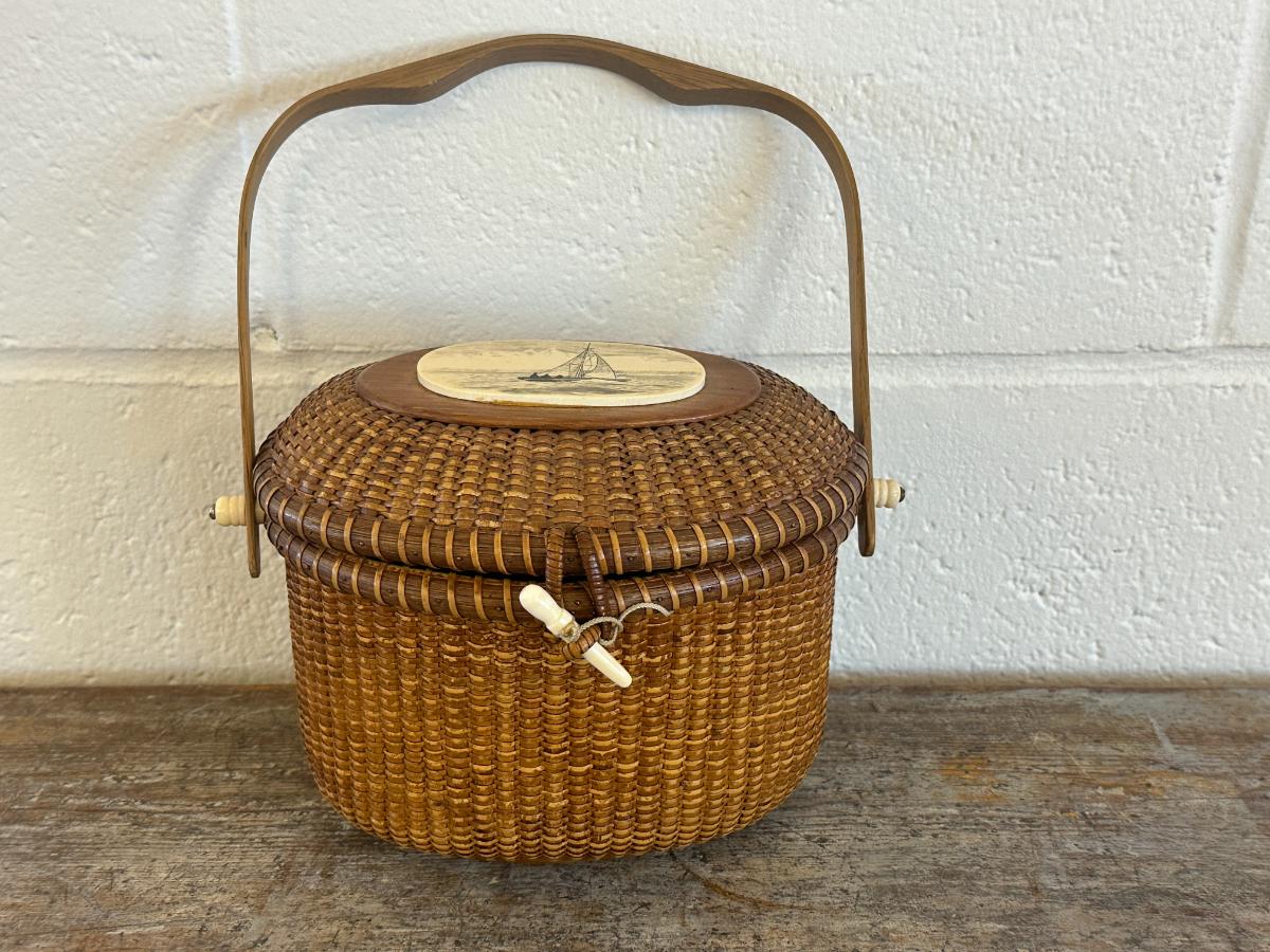 Nantucket Lightship Basket Purse