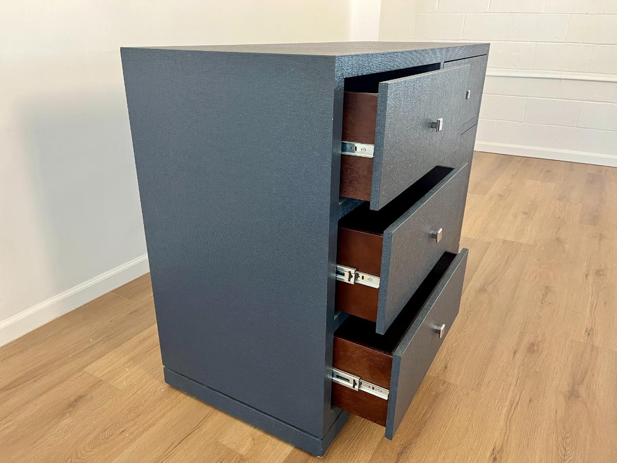 Villa & House Frances Extra Large 6-Drawer Dresser