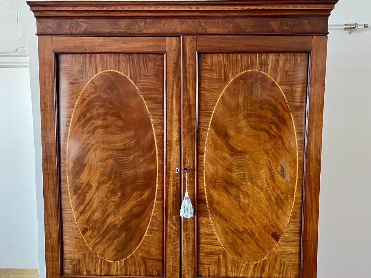 Antique George III Mahogany Linen Press