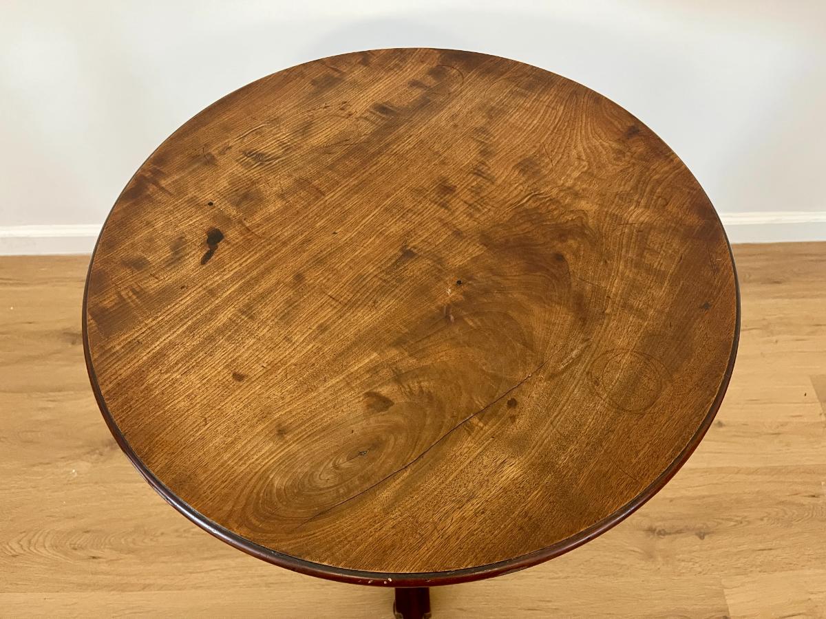 Carved Mahogany Round-Top Pedestal Table from Guild Antiques