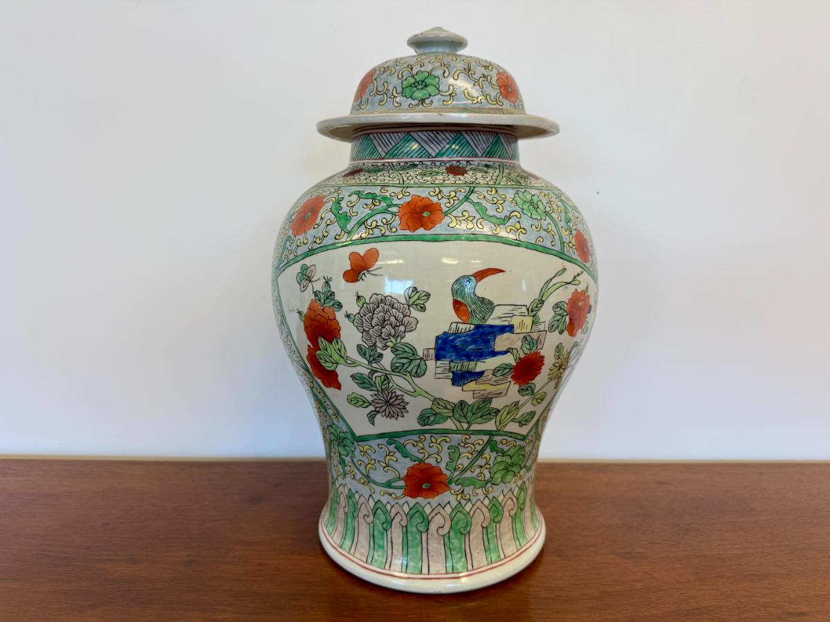 Chinese Bird & Butterfly Porcelain Urn