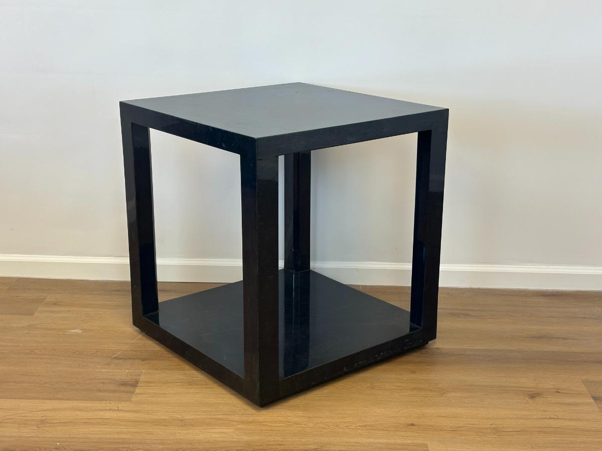 Liz O'Brien Editions Table