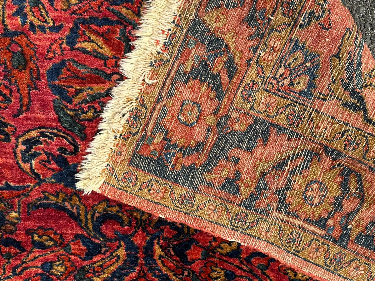 5 x 6 Vintage Red Hand Knotted Sarouk Rug