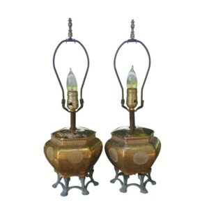 Mid-Century Ceramic Urn and Claw-Foot Regency Lamps, Pair