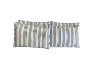Lot #22 is a Pine Cone Hill Blue Stripe Pillows, Set of 4 is in Good condition and is 25"w x 18"h . This item is available in the Town & Sea, Lakeside Decor & More Sale. The auction closes 5/17 at 8PM. Place your bids today!