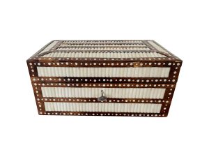 Shop lot # 24 the White Bone Box in the Town & Sea Southampton Estate Sale, the auction closes 9/27 at 8pm. This product is 14.5"w x 8.5"d x 7.5"h and its condition details are: Overall good condition Place your bids on https://townandsea.com/sales/southampton-estate-sale/ today!